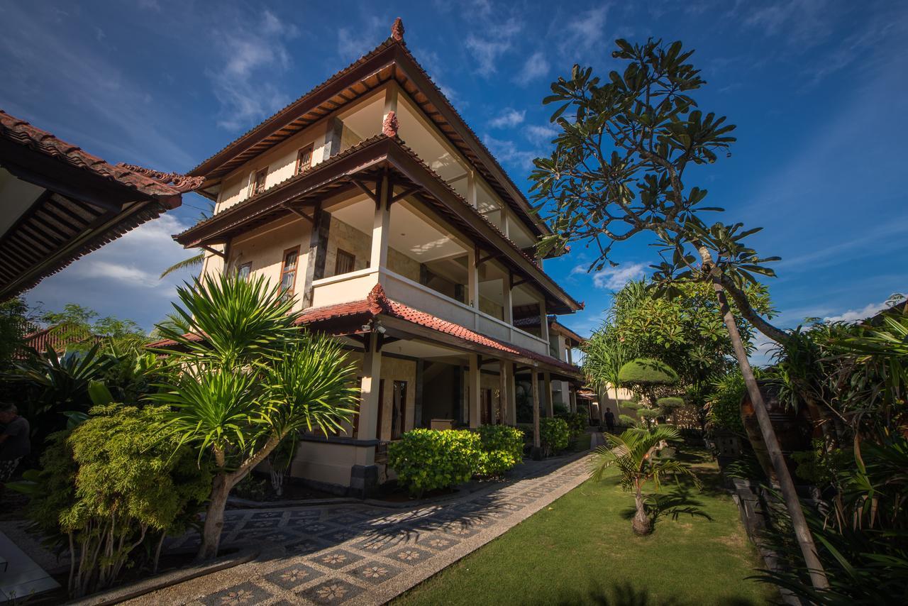 Puri Nusa Beach Hotel Нуса-Лембонган Екстер'єр фото